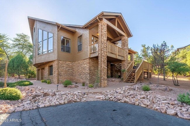 2500 E Scenic Dr