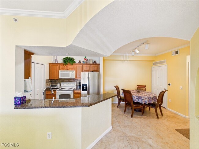 Photo - 12960 Positano Cir Unit 201