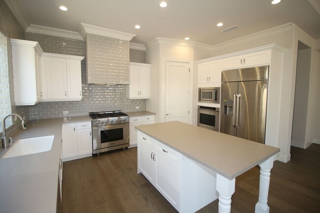 Photo - Beautiful Gary McDonald Home in Gated Community