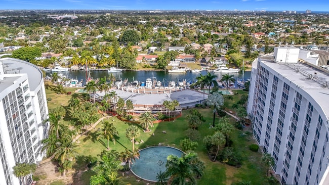 Photo - 2731 NE 14th St Unidad 812