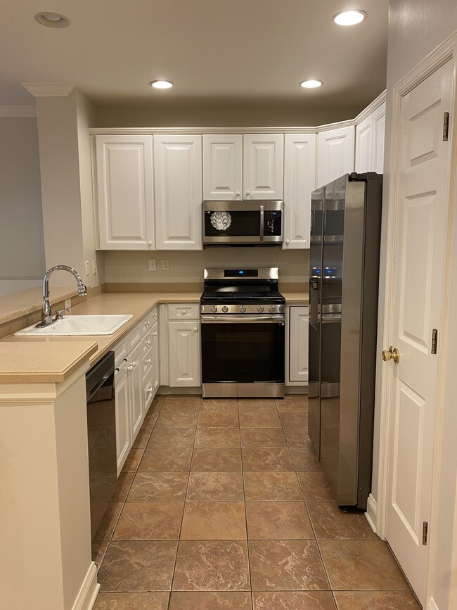 Cocina - 258 Riverwalk Way