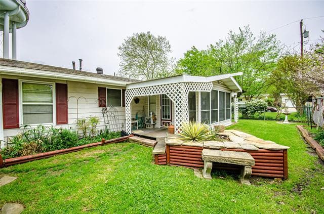 Photo - 2120 N Alexander St