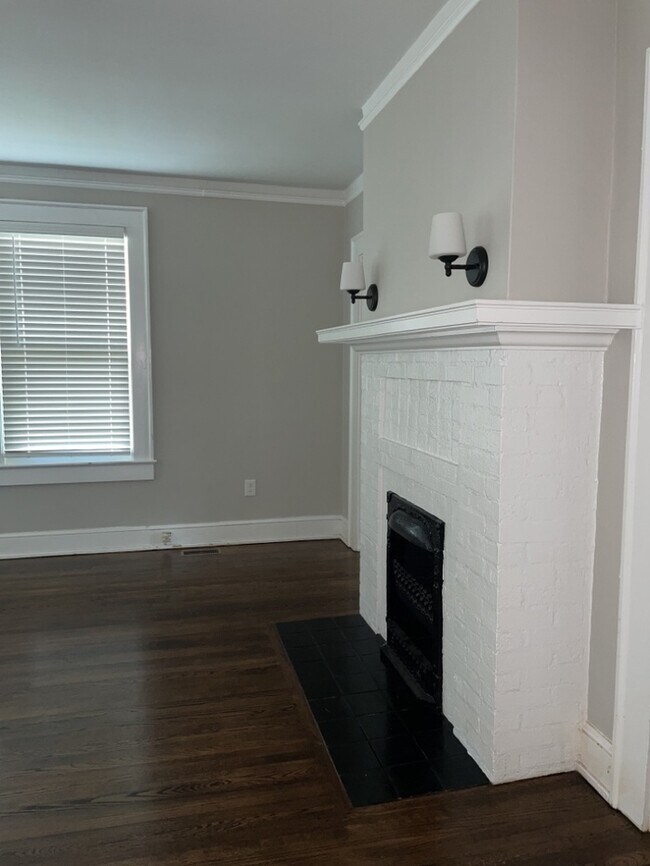 Photo - 220 Williamston Rd