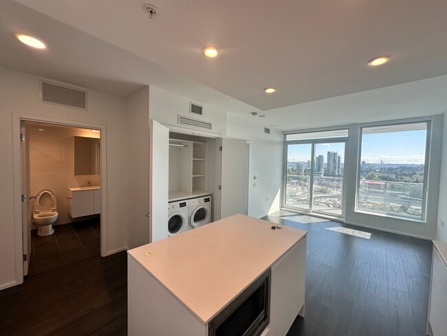 Photo - 3888 Evergreen Pl Unité 707