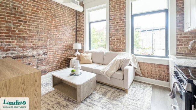 Building Photo - 425 20th St S Rental