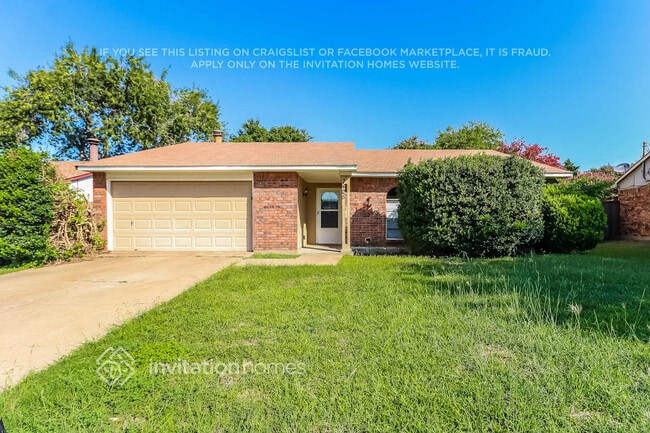 Photo - 7425 Tunbridge Dr House