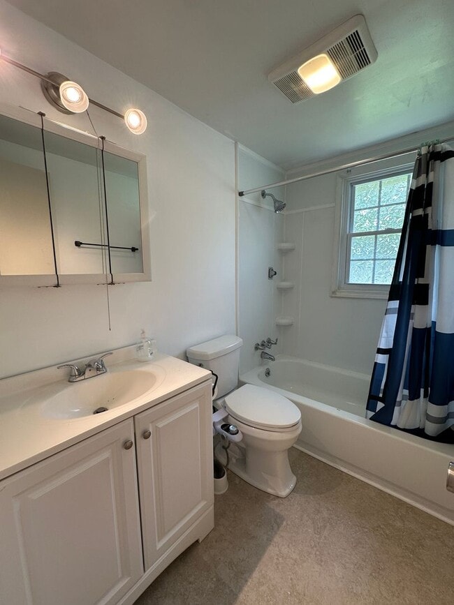Photo - 2752 Carrollwood Heights Rd