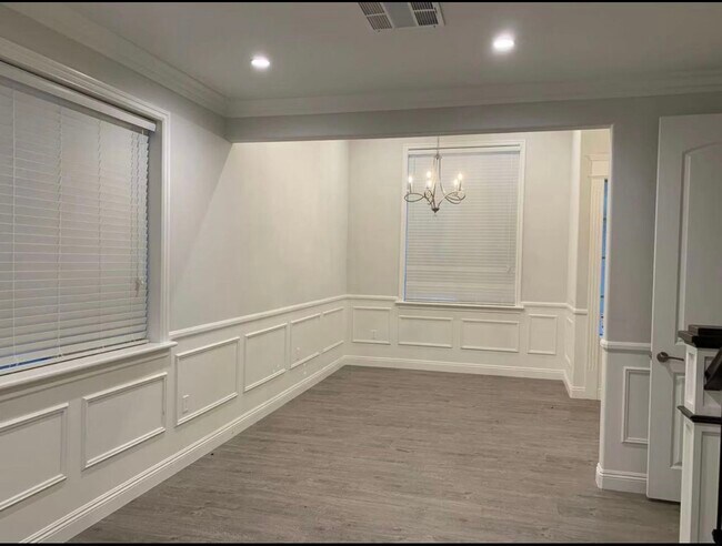 Photo - 5712 Noel Dr Unit 5718