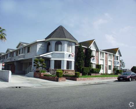 Village Estates Apartments - Village Estates Apartments
