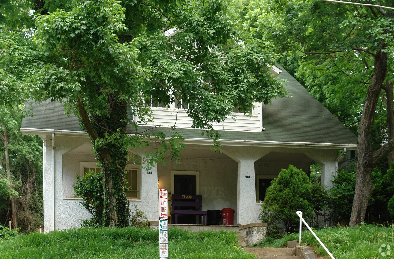 Photo - 123 Chamberlain St