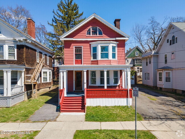 Building Photo - 547 Myrtle Ave Rental