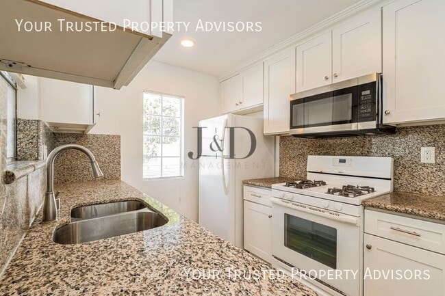 Photo - 10790 Aderman Ave