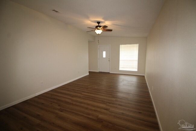 Photo - 501 Wood Crest Way