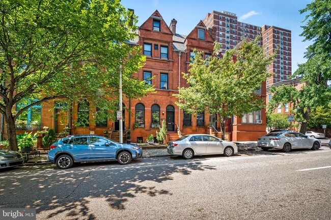 Building Photo - 1040 N Calvert St Rental