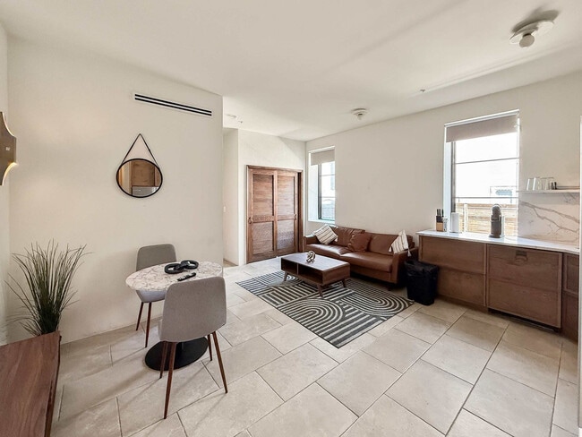 Photo - 309-11 South St Unit ID1055807P