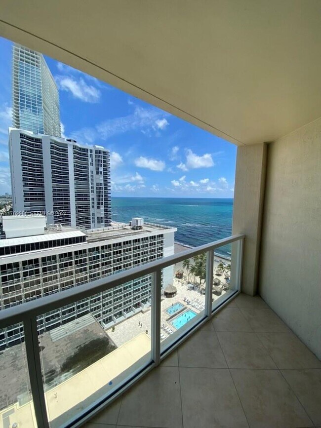 Photo - 16699 Collins Ave Unit 1706