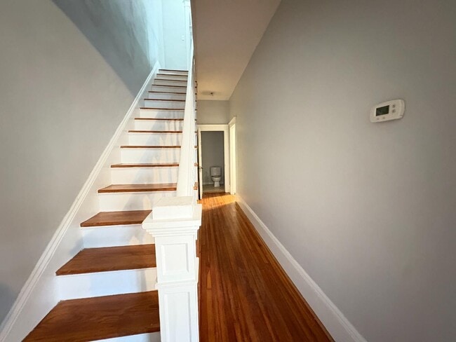 Photo - 1325-1331 Ruffner Pl