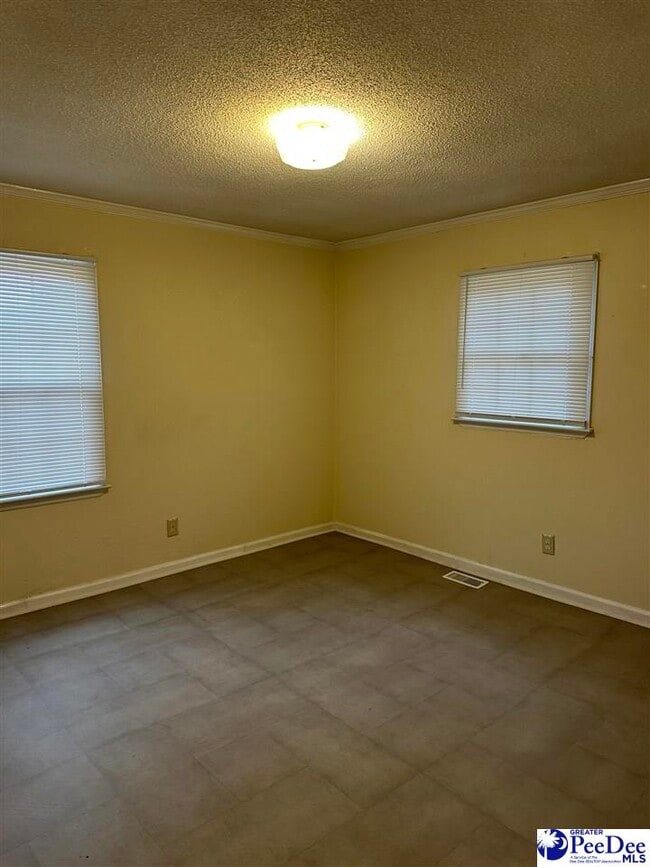 Photo - 713 Georgetown St