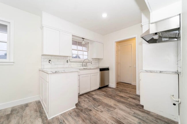 Photo - 4939 47th St Unidad D