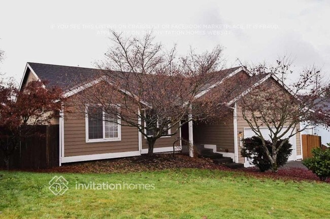 Building Photo - 6812 76th Dr NE