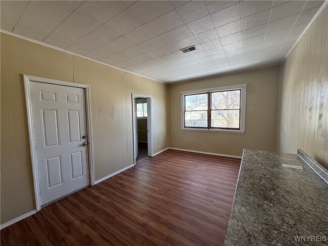 Photo - 540 Willett St