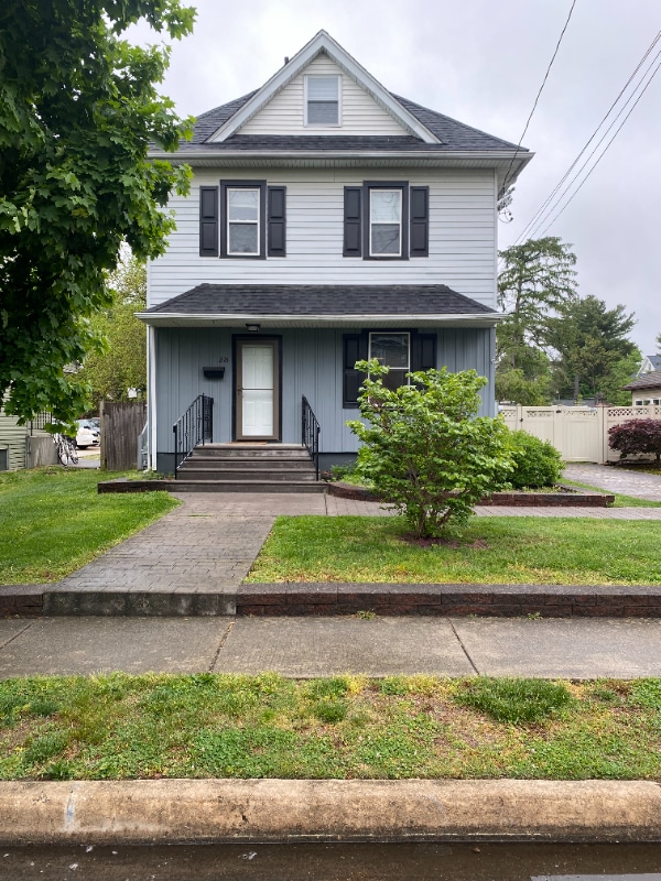 Photo - 221 Dickinson Rd House