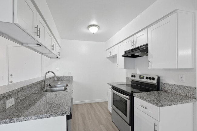 Photo - Updated 2BD/2BA Apartment IN SYLMAR Unidad 211