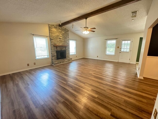 Photo - 3-Bedroom House for Rent in Killeen