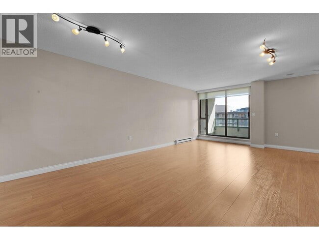 Photo - 7380 Elmbridge Way Unit 911