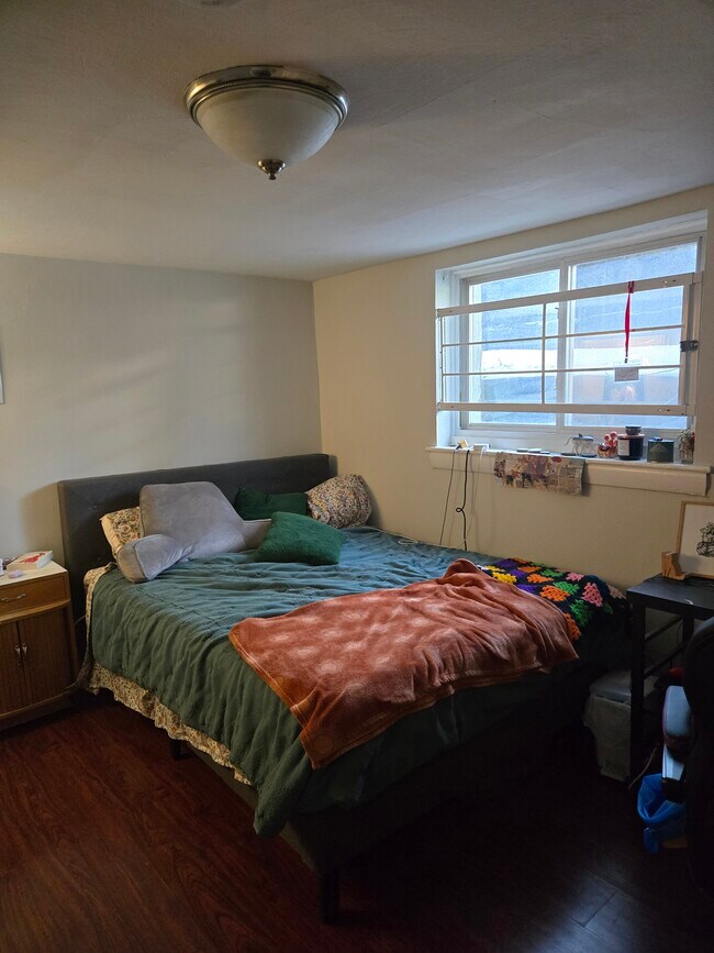 Photo - 67 Chiswick Rd Unit 2