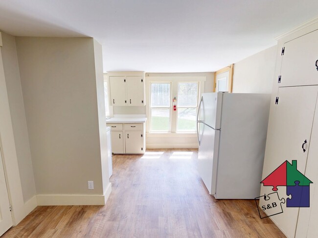 Photo - 102 Northfield St Unidad 4