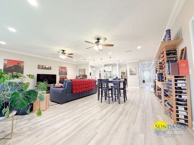 Photo - Stunning Shalimar 4 Bedroom / 3 Full Bathroom Home with Solar Energy Efficiency!