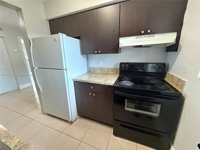 Photo - 2129 Davie Blvd Unidad 135