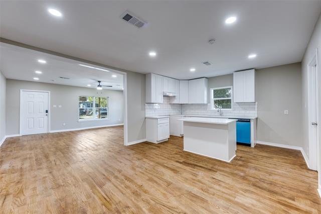 Building Photo - 609 W Owings St