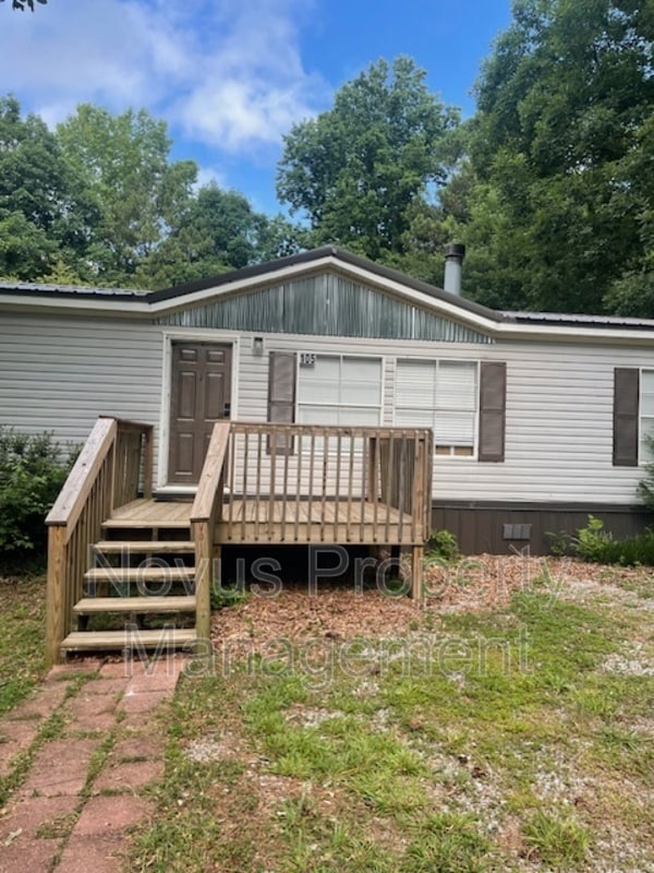 Photo - 105 Holly Dr