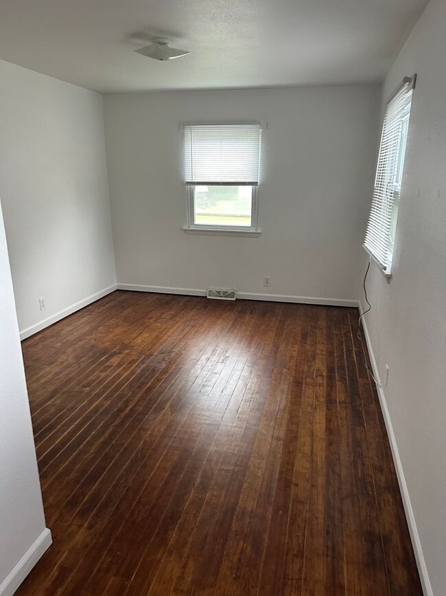 Photo - 517 Nicholas St