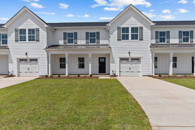 Building Photo - 210 Clifton Dr