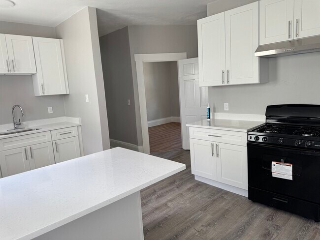 Photo - 7 Woodward Park St Unit 3