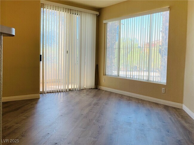 Photo - 7127 S Durango Dr Unit 211