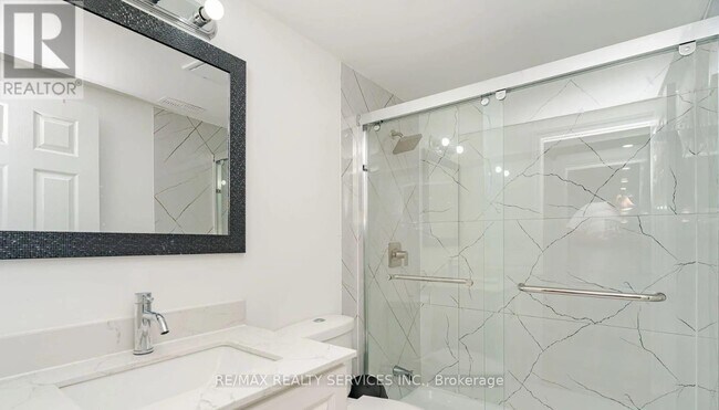 Photo - 46 Staveley Crescent