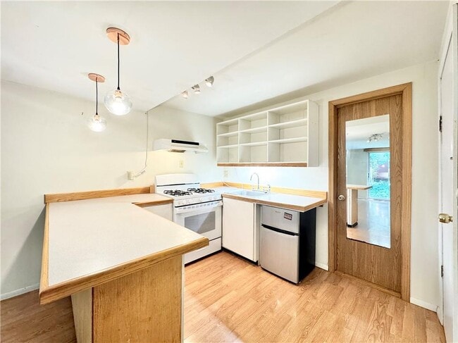 Photo - 301 Fletcher Ave