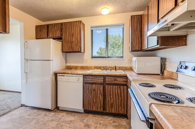 Photo - 102 Glenda Dr Unidad 2