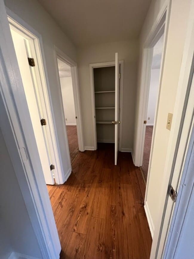 Photo - 2 bed 1 bath duplex in Bogart!