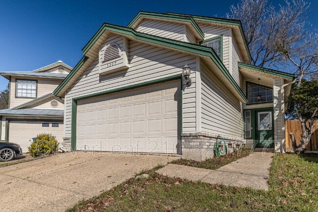 Building Photo - 3207 Stoney Square