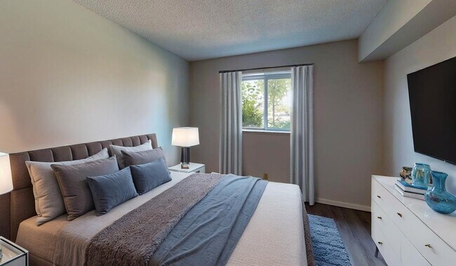 Photo - Tecumseh Court Apartments