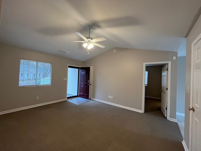 Photo - 2464 Stratford Crossing Dr