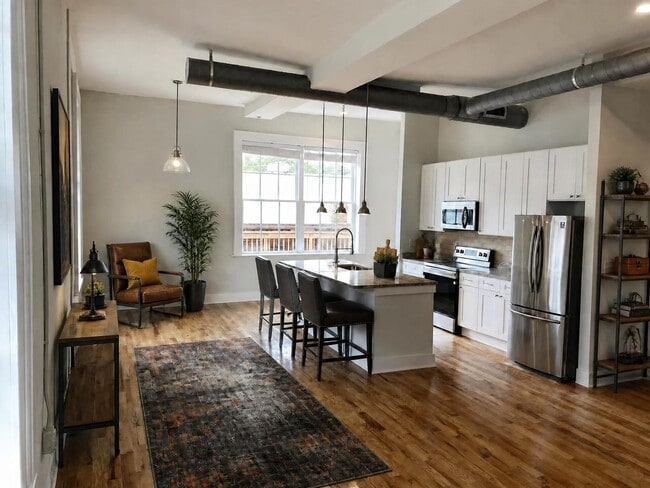 Photo - 146 W Washington St Unit 202