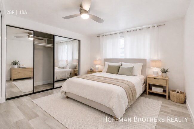 Photo - 442 S Oakhurst Dr Unit 4