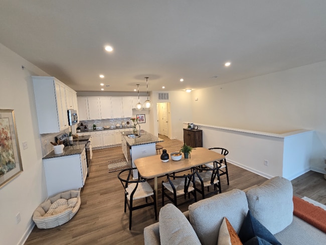 Photo - 3925 Maze Runner Dr