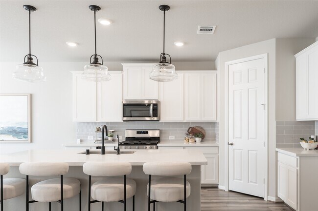 Photo - 17106 Plover Rock Trl